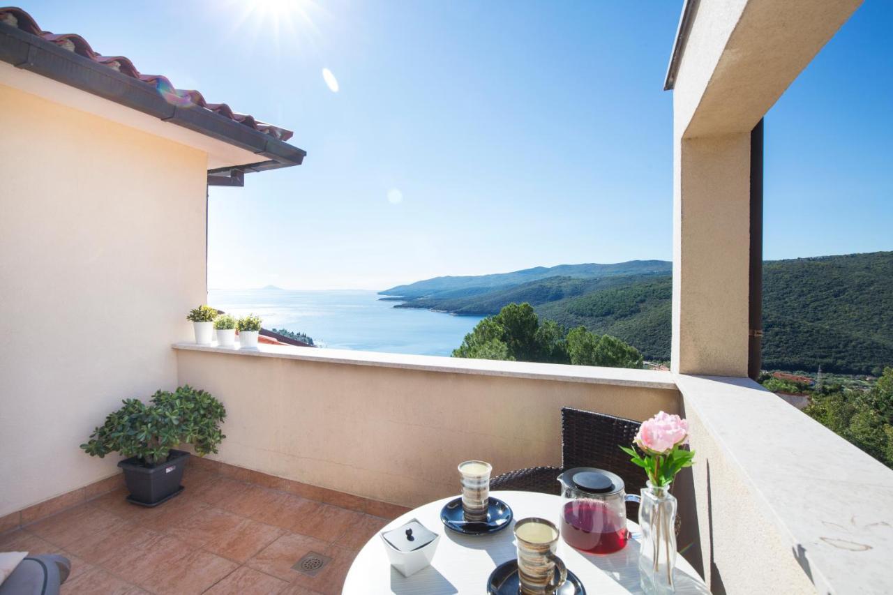 Apartments Agava Romantic Rabac Exteriér fotografie
